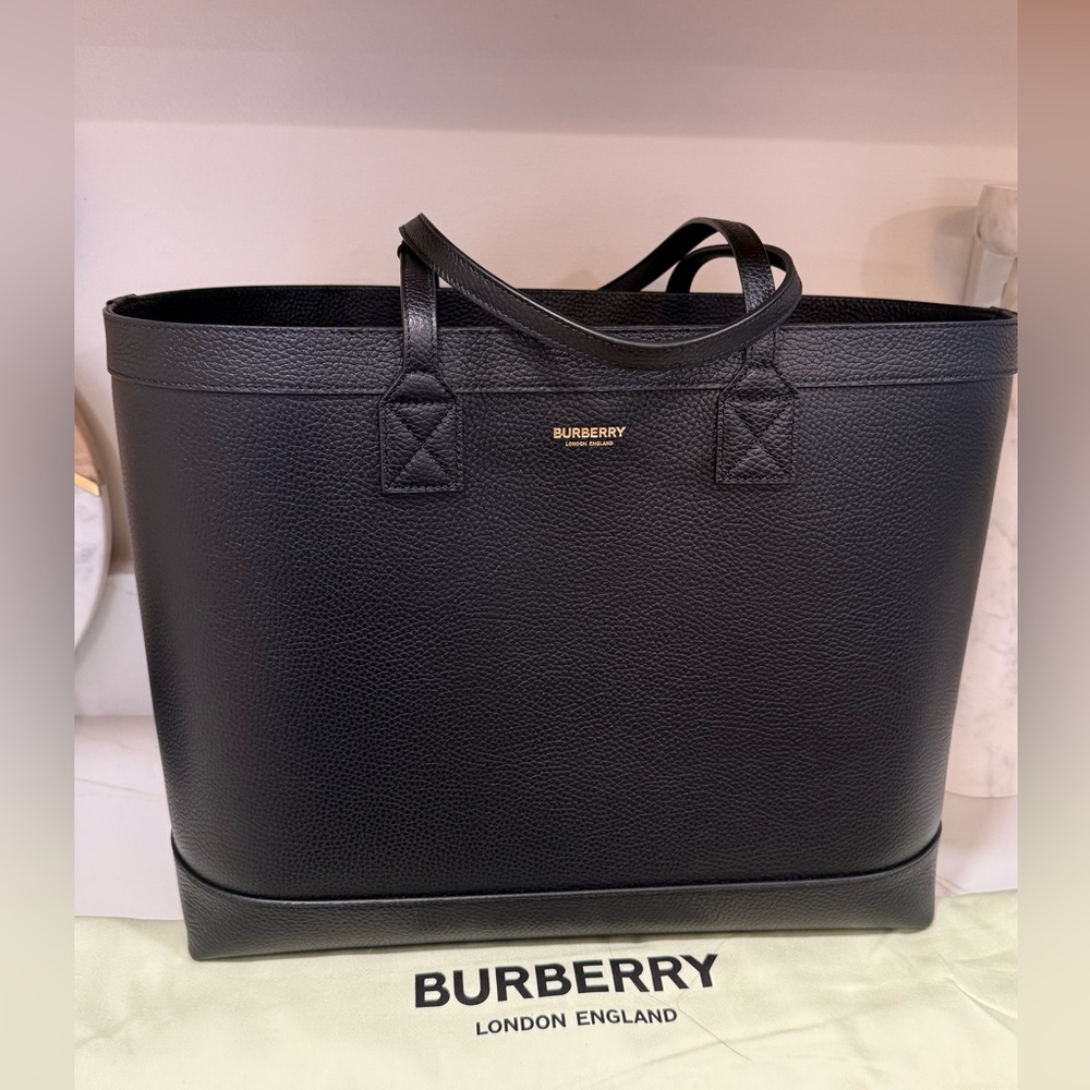 NEW Burberry London Tote